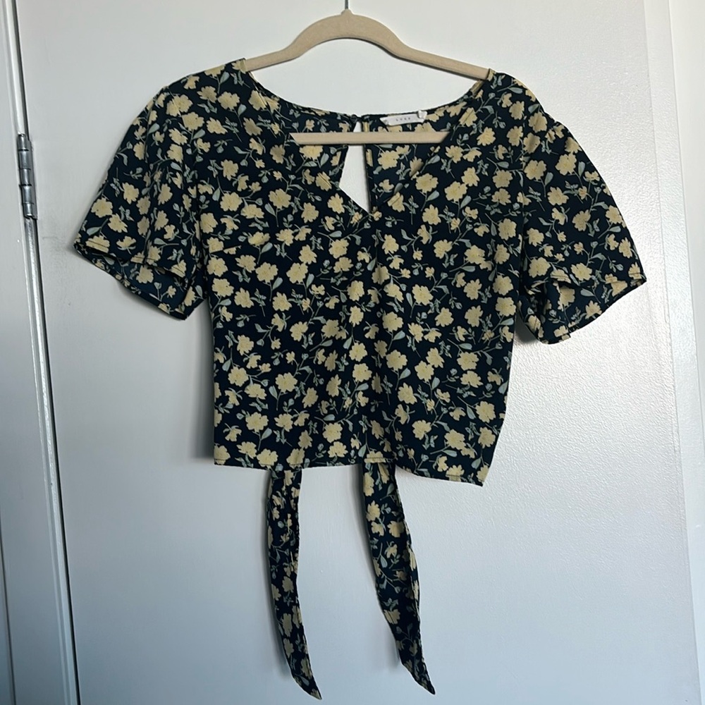 LUSH small floral crop top with tie and button clasp back - only worn once!